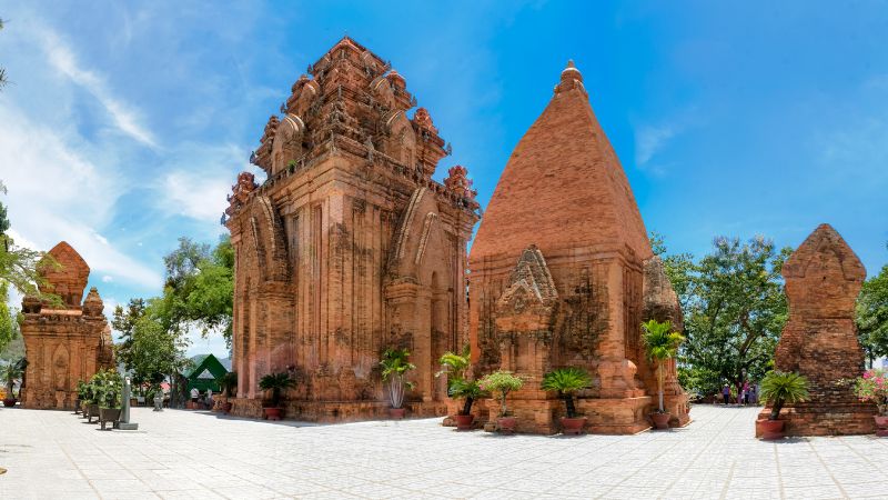 Tháp Bà Ponagar Nha Trang